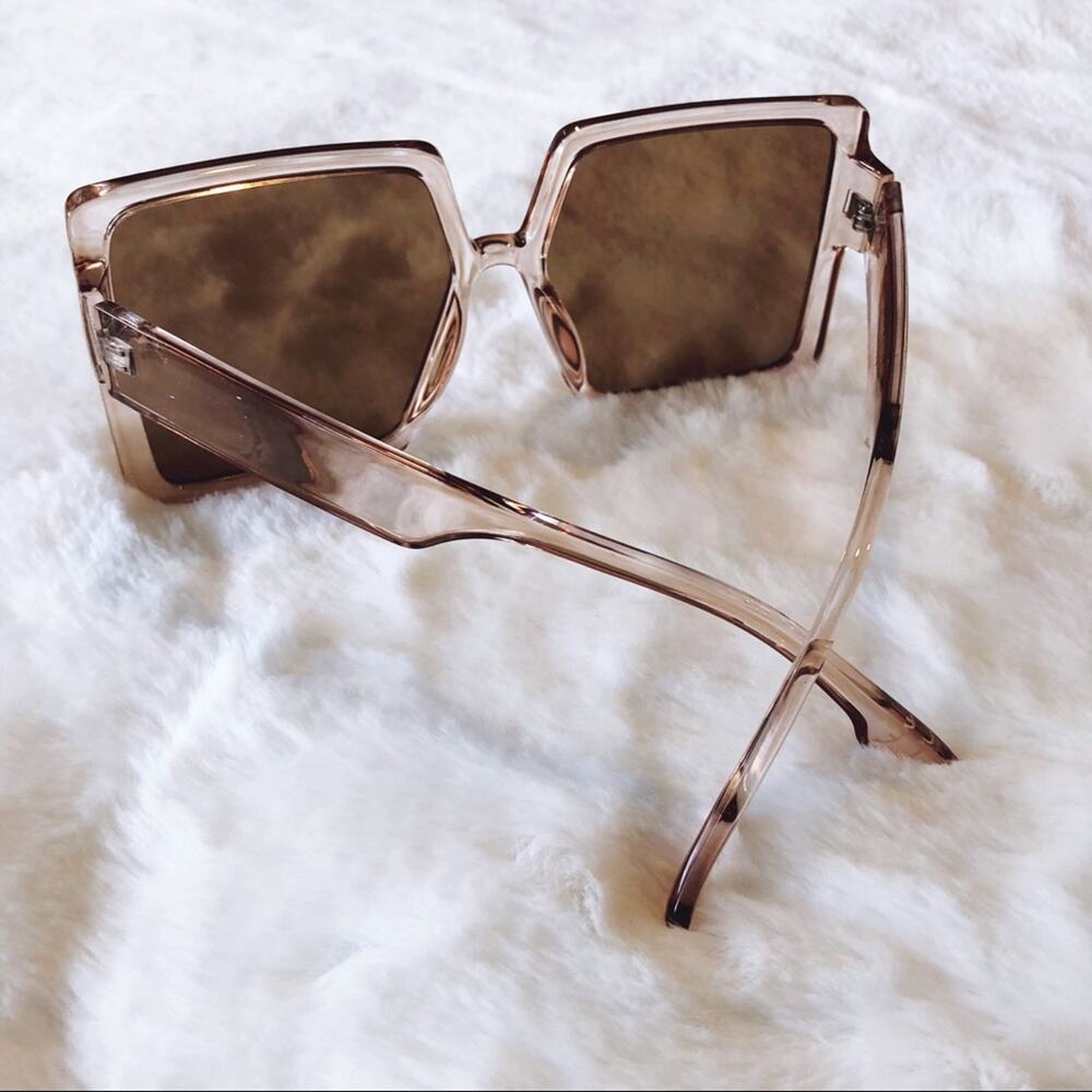 Molly Clear Pink Oversized Rectangle Sunglasses - Picture 8 of 9